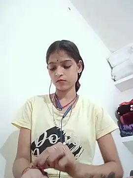 Mohnicute online show from 07-26-26, 06:15