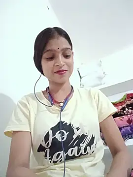Mohnicute online show from 07-30-26, 05:34