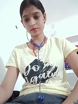 Mohnicute online show from 08-01-26, 05:23