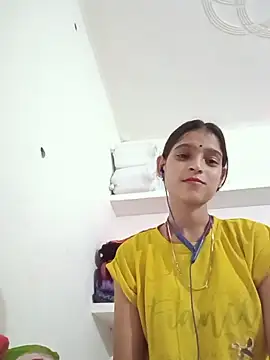 Mohnicute online show from 08-02-26, 07:12