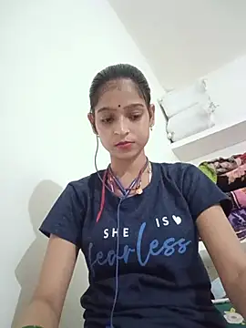 Mohnicute online show from 08-03-26, 06:33