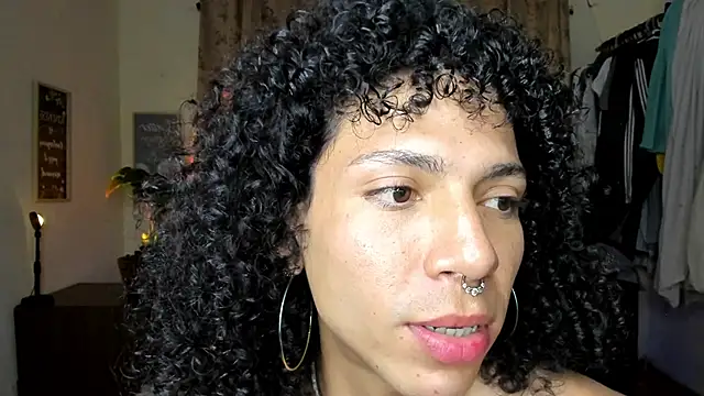 Snapshot of Angel_White25 chatting on 02-16-26, 12:18 Angel White25 online show from 02-16-26, 12:18