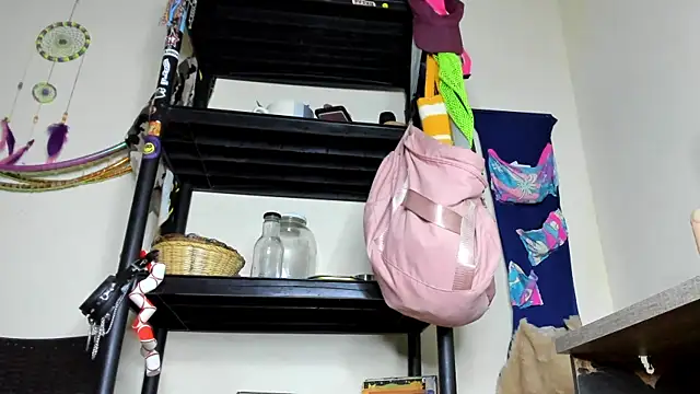 Snapshot of Angel_White25 chatting on 03-02-26, 08:15 Angel White25 online show from 03-02-26, 08:15