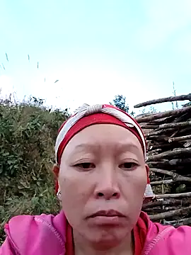 girl-hot2x online show from 12-23-25, 10:13