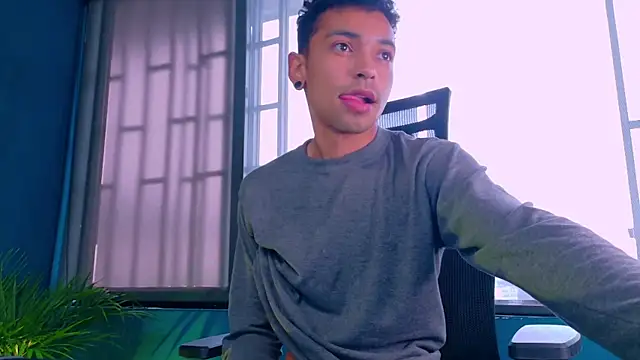 Imtavo online show from 02-23-26, 01:08