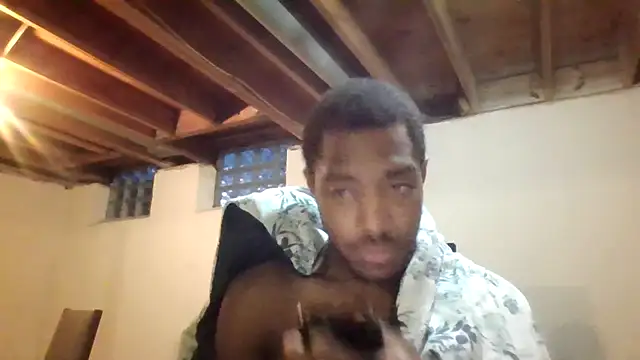 Snapshot of 100blkdav chatting on 11-11-25, 11:54 100blkdav online show from 11-11-25, 11:54