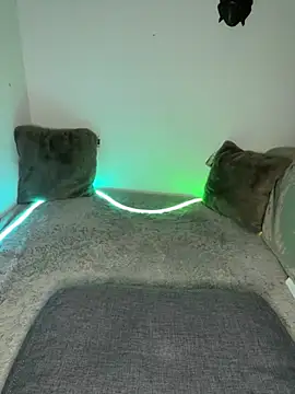 AuroraAllure 27 online show from 01-09-26, 06:10