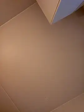 Snapshot of Body1978_M chatting on 11-11-25, 01:00 Body1978 M online show from 11-11-25, 01:00