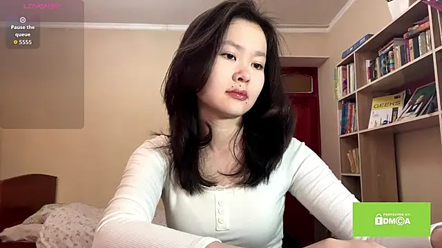 HuldaKye online show from 02-22-26, 12:04