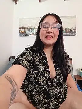 SaloGray8 online show from 05-22-26, 01:06