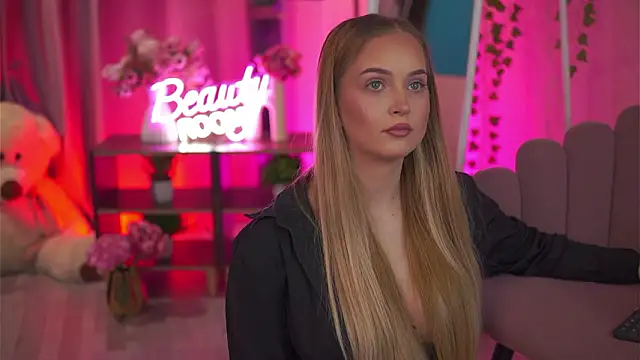 ElyssawetXX online show from 02-23-26, 07:44