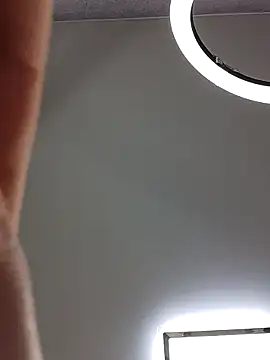 Snapshot of K_Katniss chatting on 11-14-25, 05:28 K Katniss online show from 11-14-25, 05:28