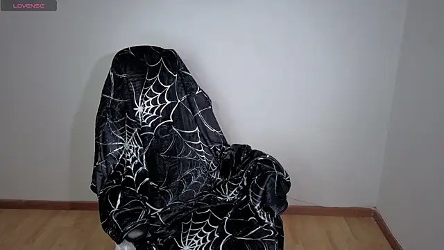 Melody Ghot online show from 03-10-26, 02:33