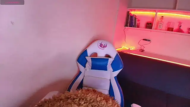 Brandy collinss online show from 11-20-25, 11:43