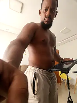 Zepouvinho online show from 12-15-25, 11:47