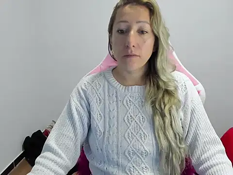 chrystal sl852 online show from 11-23-25, 10:26