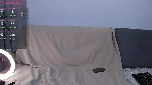 AlanReckless online show from 11-26-25, 04:13