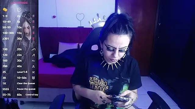 Snapshot of Belladonna_trix chatting on 06-13-26, 03:21 Belladonna trix online show from 06-13-26, 03:21