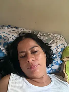 Aleja-198522 online show from 11-22-25, 01:32