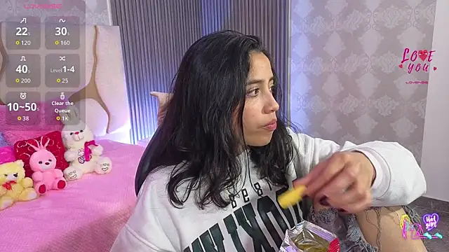 Joselyn tay online show from 05-18-26, 05:30