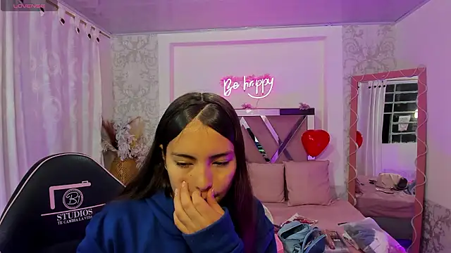 ISABELA TAY online show from 02-21-26, 11:33