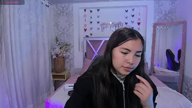 ISABELA TAY online show from 03-23-26, 11:36