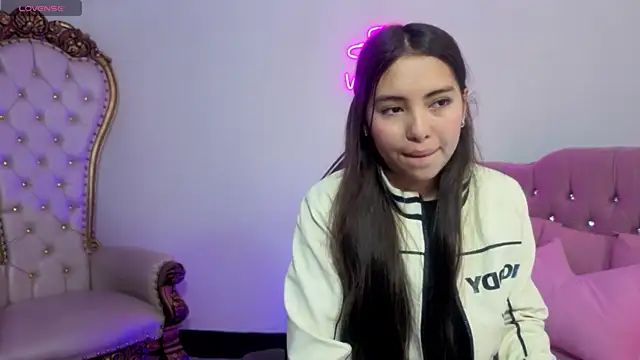 ISABELA TAY online show from 05-20-26, 12:11