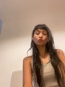 Snapshot of Queen-Frances chatting on 11-13-25, 02:21 Queen-Frances online show from 11-13-25, 02:21