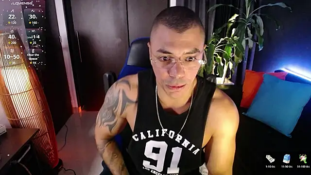 Snapshot of Zed_ferrer chatting on 02-25-26, 11:20 Zed ferrer online show from 02-25-26, 11:20