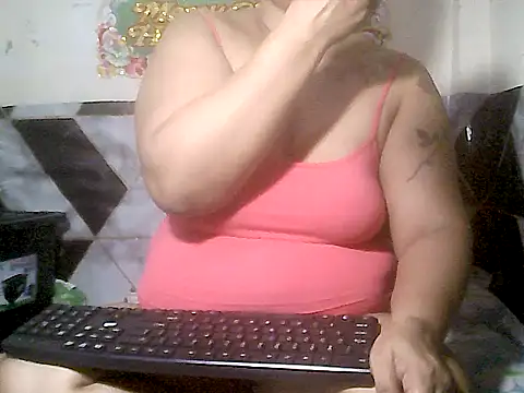 loriepinay46 online show from 11-25-25, 08:09