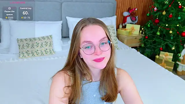 MadisonSmitt online show from 01-13-26, 05:13