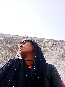 Pushpa hotty online show from 02-24-26, 04:21