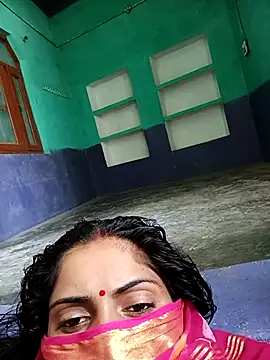Snapshot of Pushpa_hotty chatting on 05-11-26, 03:23 Pushpa hotty online show from 05-11-26, 03:23