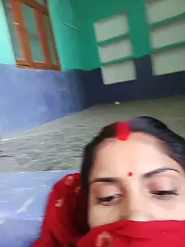 Snapshot of Pushpa_hotty chatting on 05-18-26, 04:07 Pushpa hotty online show from 05-18-26, 04:07