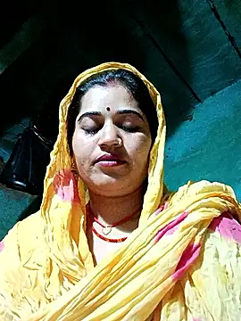 Hot kamla online show from 02-13-26, 11:45