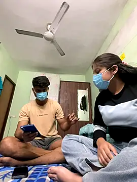 Snapshot of Cute_hotzara chatting on 11-14-25, 04:33 Cute hotzara online show from 11-14-25, 04:33