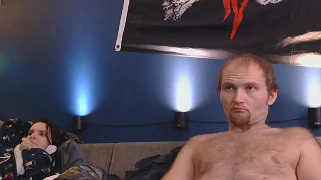 Snapshot of Donster907 chatting on 11-12-25, 07:42 Donster907 online show from 11-12-25, 07:42