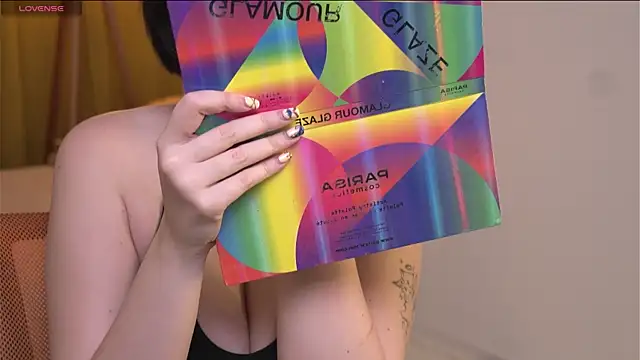 Snapshot of lunar_bluebell chatting on 11-12-25, 08:52 lunar bluebell online show from 11-12-25, 08:52