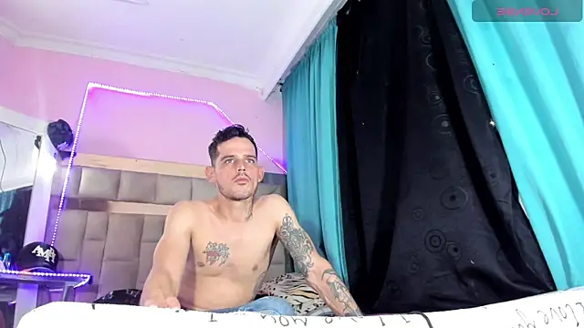 Sexybigjefffx online show from 01-17-26, 04:39