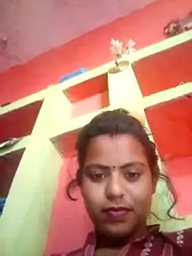 Snapshot of Kiranti_hot chatting on 11-13-25, 05:50 Kiranti hot online show from 11-13-25, 05:50