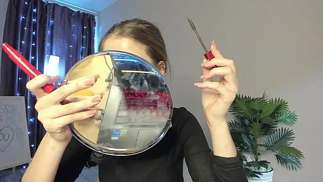 Aurora Glow21 online show from 02-17-26, 04:20