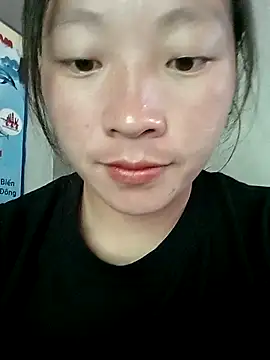 Snapshot of Micky_baby chatting on 04-21-26, 07:14 Micky baby online show from 04-21-26, 07:14