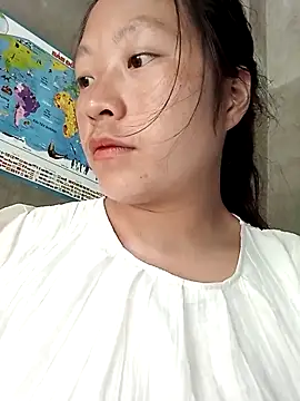 Snapshot of Micky_baby chatting on 04-23-26, 02:13 Micky baby online show from 04-23-26, 02:13