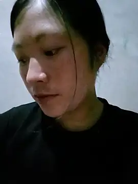Snapshot of Micky_baby chatting on 05-21-26, 12:28 Micky baby online show from 05-21-26, 12:28