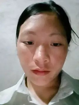 Snapshot of Micky_baby chatting on 05-24-26, 03:17 Micky baby online show from 05-24-26, 03:17