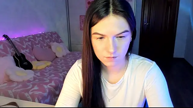 Snapshot of luna_lust_212 chatting on 07-01-26, 04:25 luna lust 212 online show from 07-01-26, 04:25