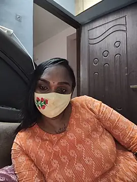 Dharshini98 online show from 06-19-26, 04:28