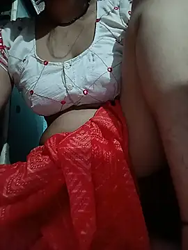 Snapshot of beutiful_hot chatting on 06-19-26, 01:21 beutiful hot online show from 06-19-26, 01:21