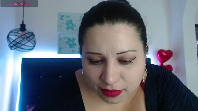 Catalinajane1 online show from 04-03-26, 01:42