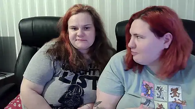 HollyXXEva online show from 01-16-26, 08:02